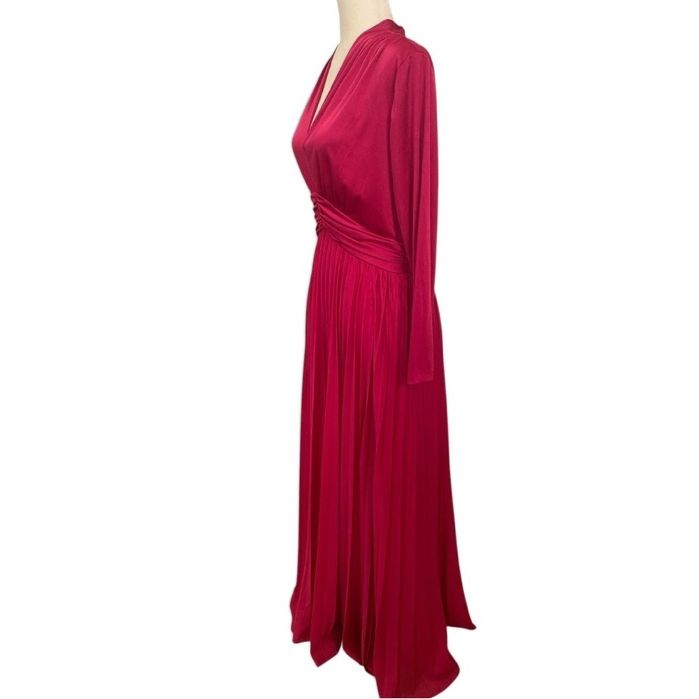 Vintage Womens 1960s/1970s Long Sleeve Plunge Neck Long Dress - Picture 2 of 9